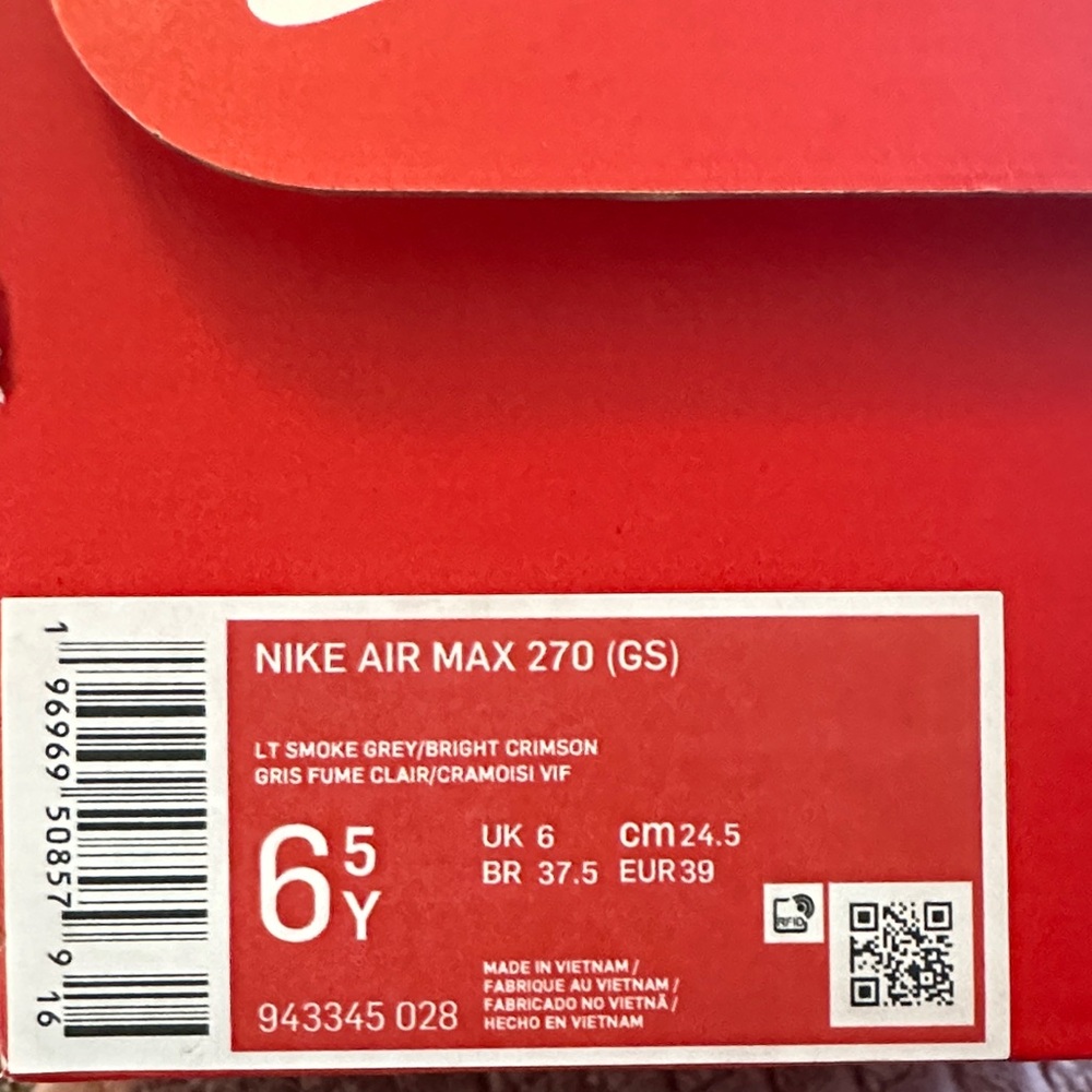 NEW Nike Air Max 270 (GS) in Bright Crimson and Light Smoke Grey